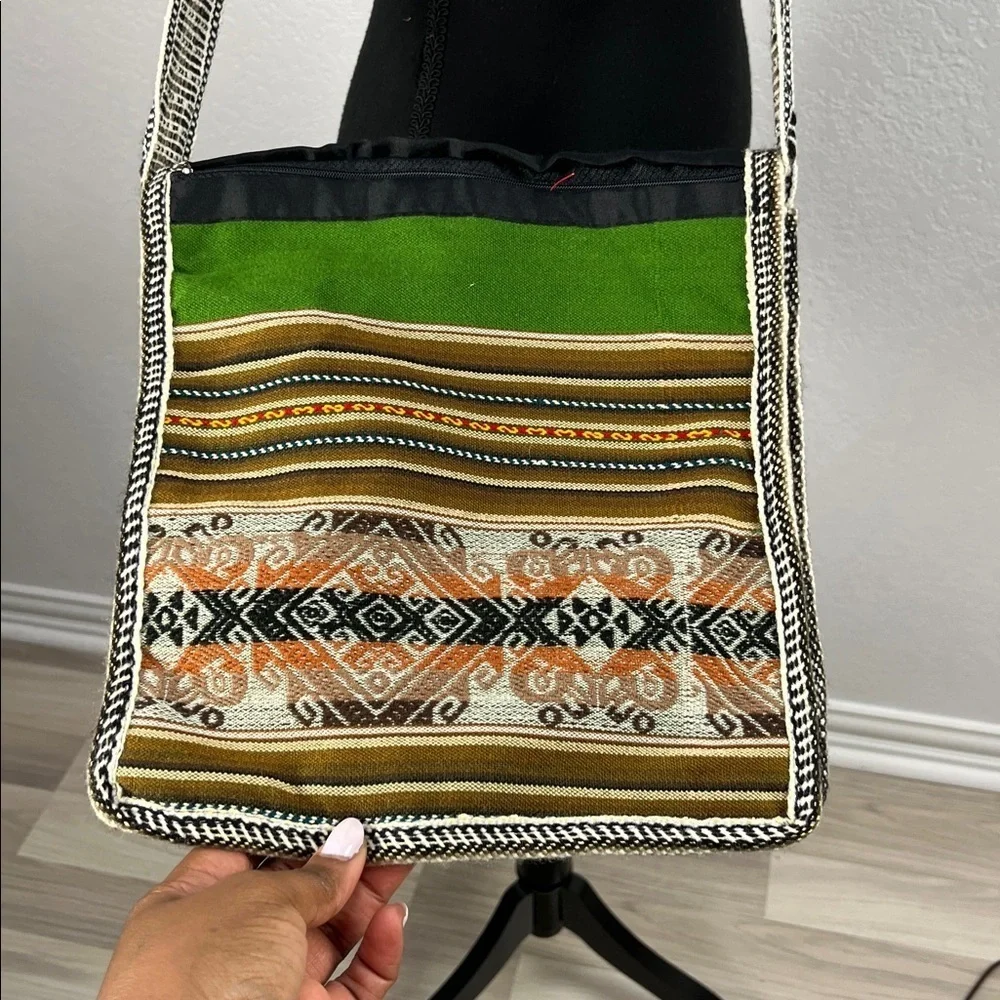 Women’s Bohemian Green Tan “Arica” Crossbody Bag Boho Casual Embroidered Chic
